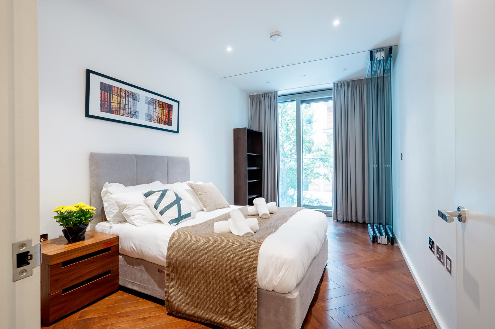 Luxury 2BRs Maisonette walk to Tube Nine Elm