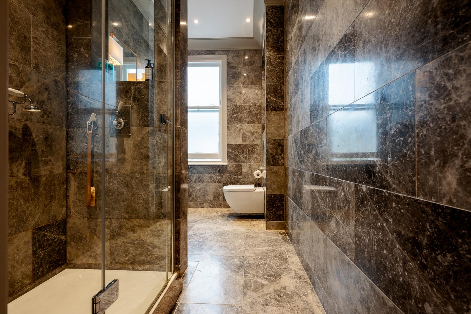 Chelsea Canvas: Art-Fueled 3BRs Townhouse | AC