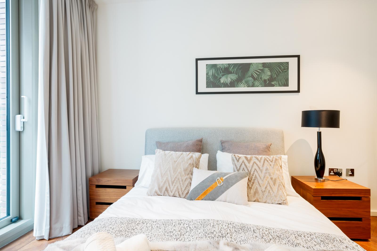 Luxury 2BRs Maisonette walk to Tube Nine Elm