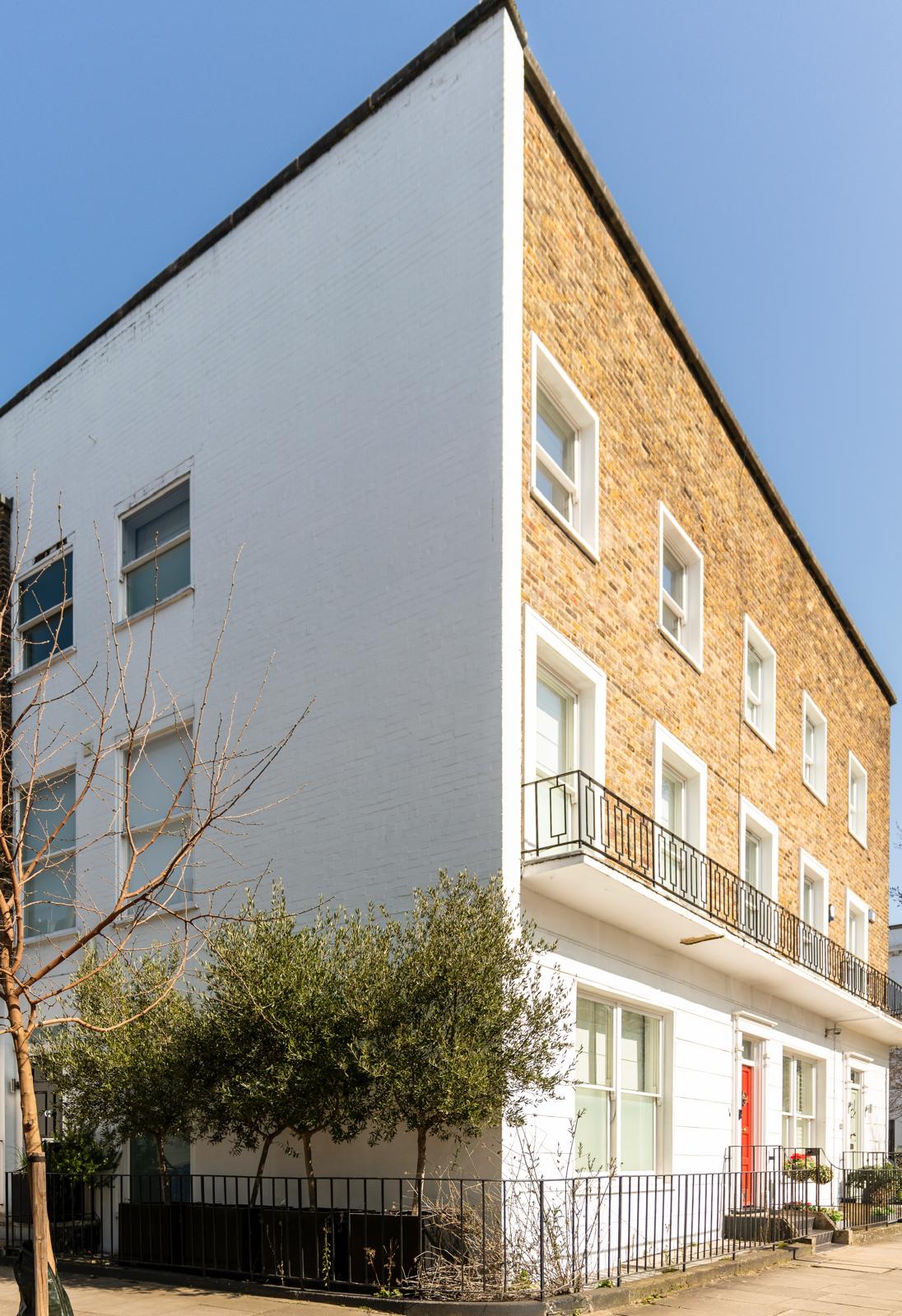 Spacious 5F House in Victoria , Safe & Quiet!