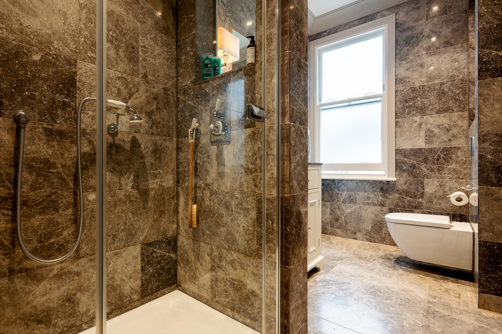 Chelsea Canvas: Art-Fueled 3BRs Townhouse | AC