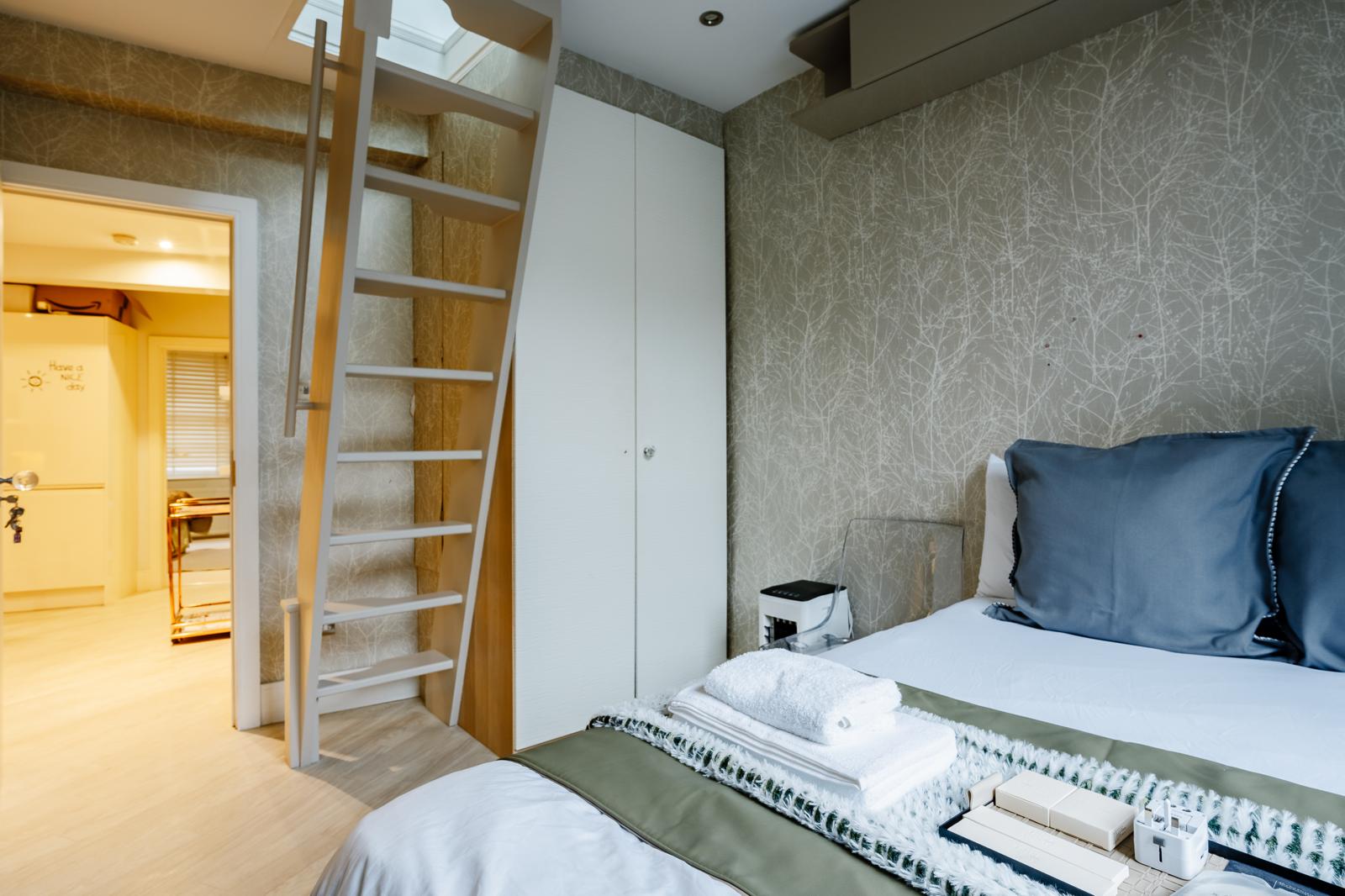 Luxury 3-En-suites House 3 mins to Pimlico with AC